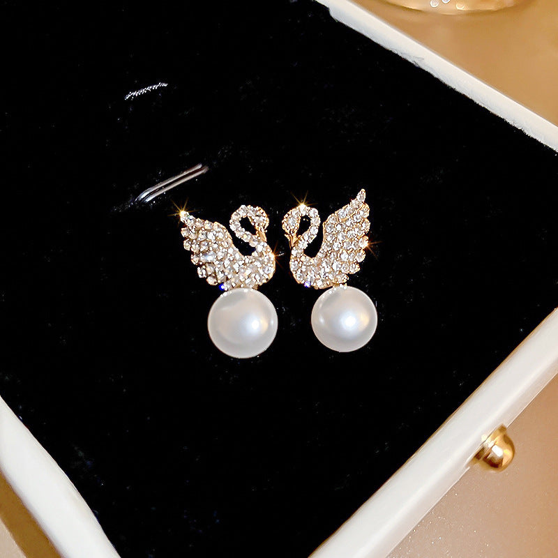 Swan Pearl Earrings - Golden & Silver